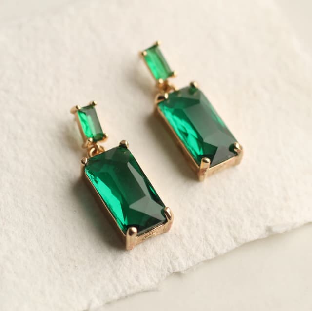 Aretes
